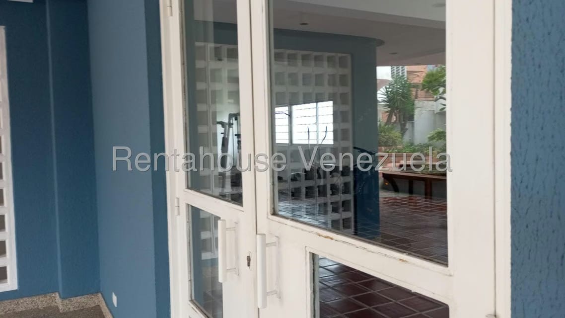 Apartamento (1 Nivel) en Venta en Miranda, Distrito Metropolitano - 4