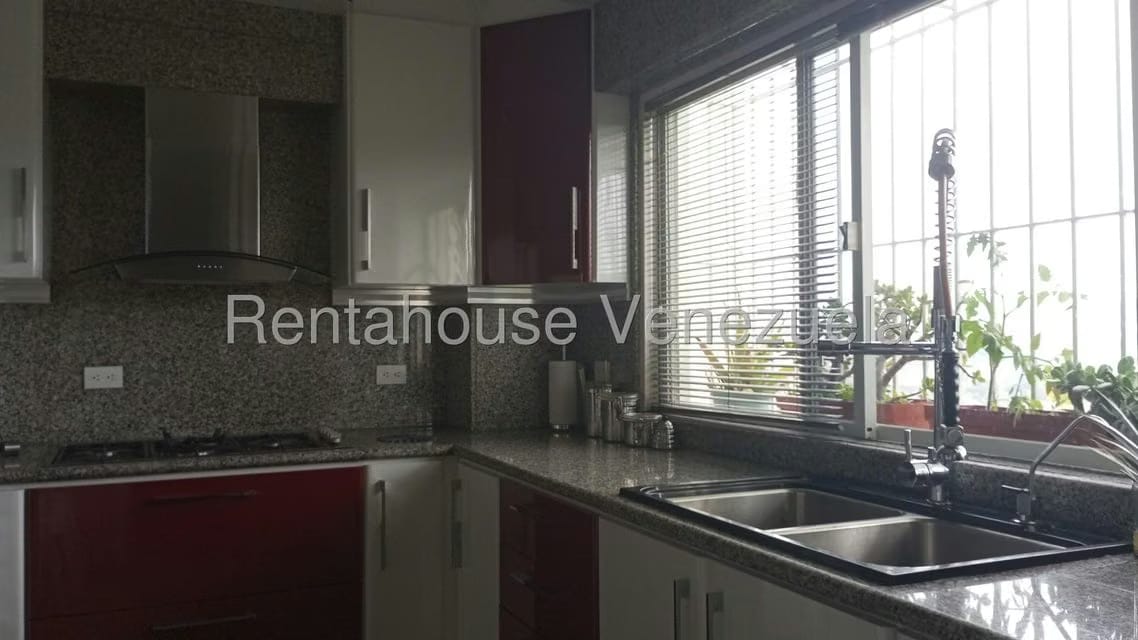 Apartamento (1 Nivel) en Venta en Miranda, Distrito Metropolitano - 31