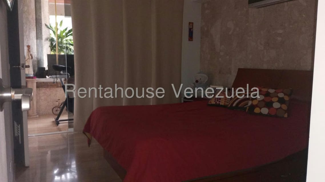 Apartamento (1 Nivel) en Venta en Miranda, Distrito Metropolitano - 36