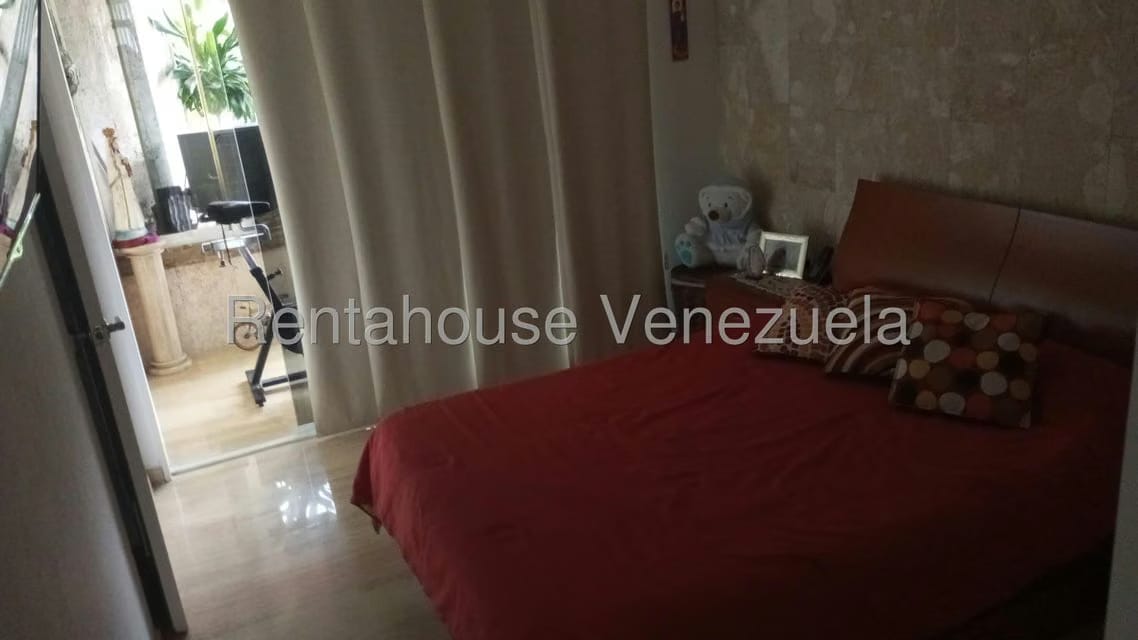 Apartamento (1 Nivel) en Venta en Miranda, Distrito Metropolitano - 37