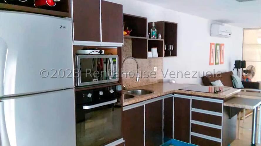 Townhouse (1 Nivel) en Venta en Los Canales de Rio Chico, Miranda - 3