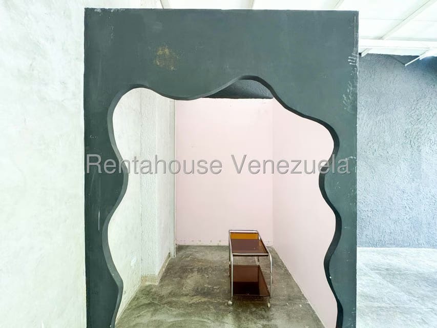 Comercial (Local Comercial) en Alquiler en La Castellana, Distrito Metropolitano - 11