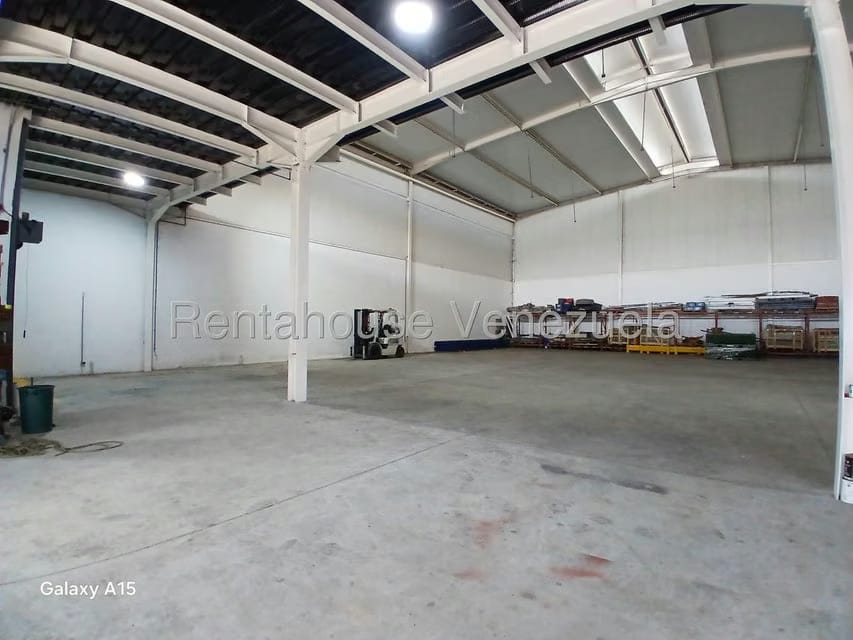 Comercial (Galpon - Deposito) en Venta en Zona Industrial 1, Lara - 5