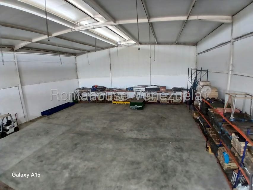 Comercial (Galpon - Deposito) en Venta en Zona Industrial 1, Lara - 8