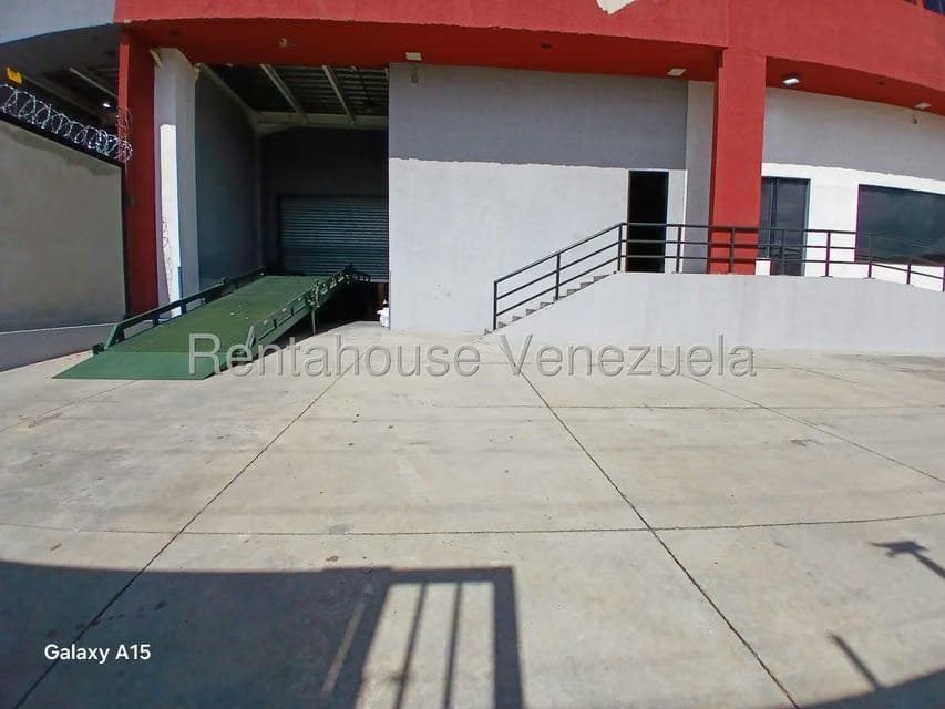 Comercial (Galpon - Deposito) en Venta en Zona Industrial 1, Lara - 9