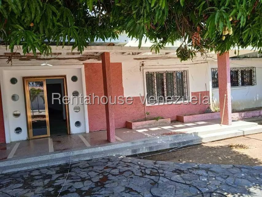 Casa (1 Nivel) en Alquiler en Paraiso, Zulia