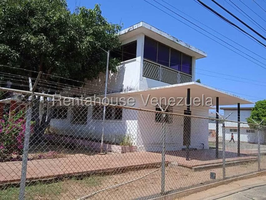 Casa (1 Nivel) en Alquiler en Paraiso, Zulia - 3