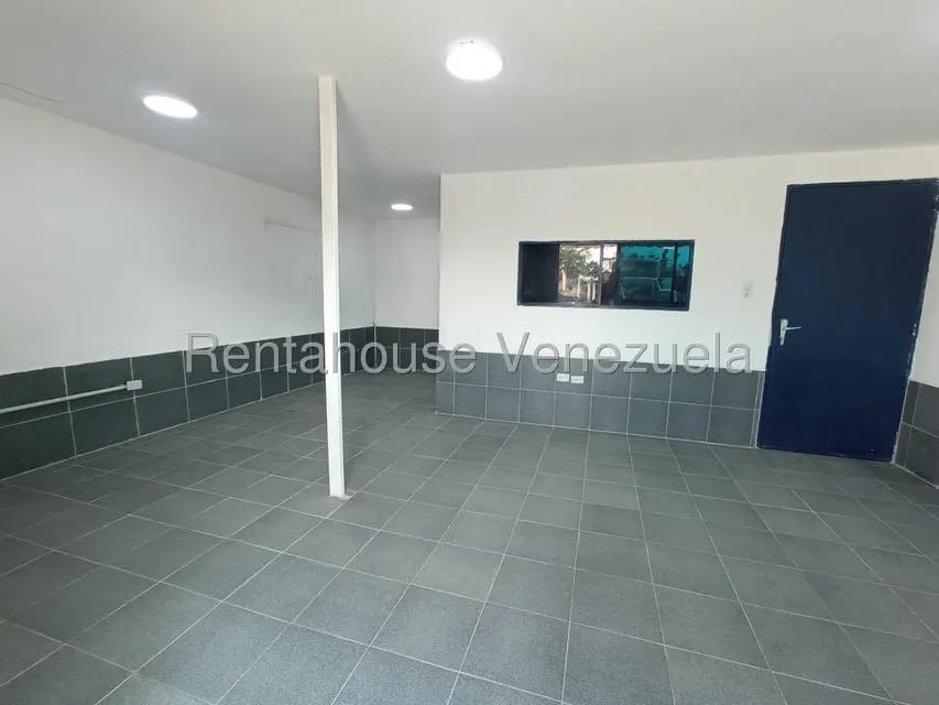 Comercial (Galpon - Deposito) en Alquiler en Parque Industrial Castillito, Carabobo - 3