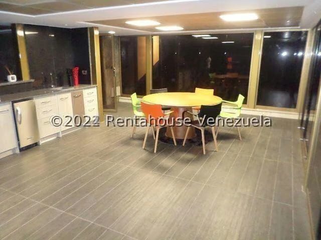 Apartamento (Penthouse) en Venta en Los Naranjos del Cafetal, Distrito Metropolitano - 35