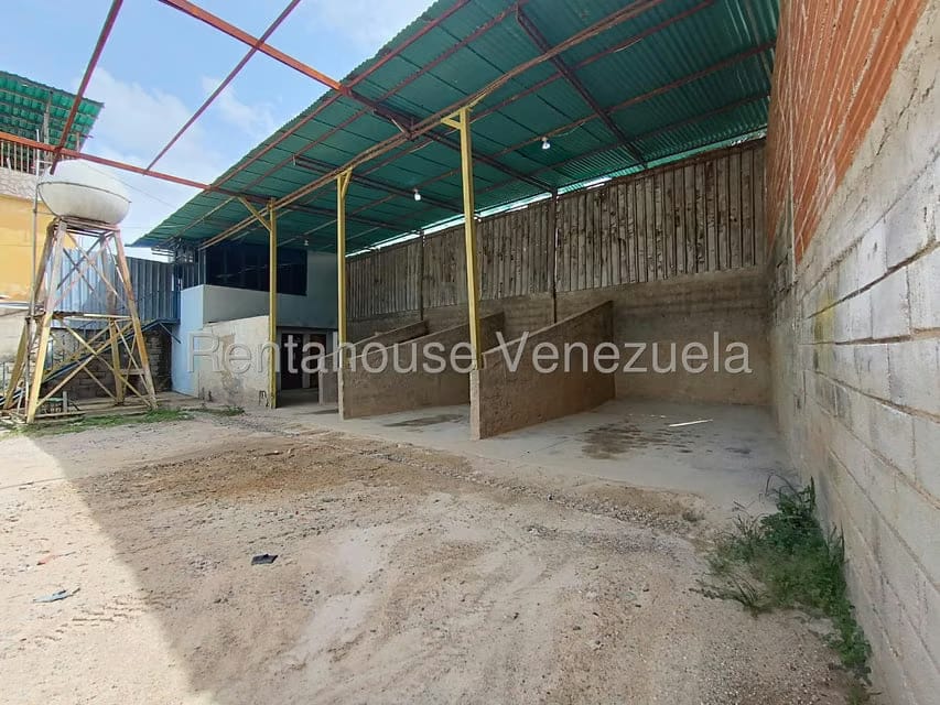 Terreno (Comercial) en Venta en El Limon, Aragua - 18