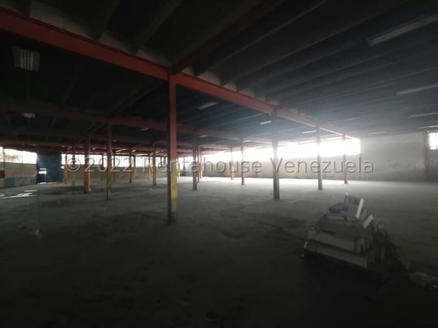 Comercial (Galpon - Deposito) en Venta en Las Minas, Miranda - 28