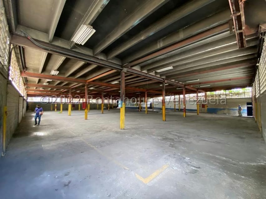Comercial (Galpon - Deposito) en Venta en Las Minas, Miranda - 29