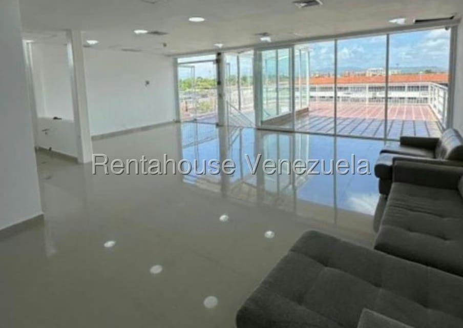 Comercial (Local Comercial) en Venta en Ciudad Balneario Higuerote, Miranda - 5