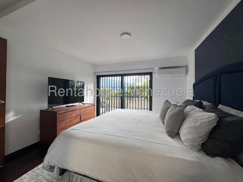 Apartamento (1 Nivel) en Venta en La Tahona, Distrito Metropolitano - 23