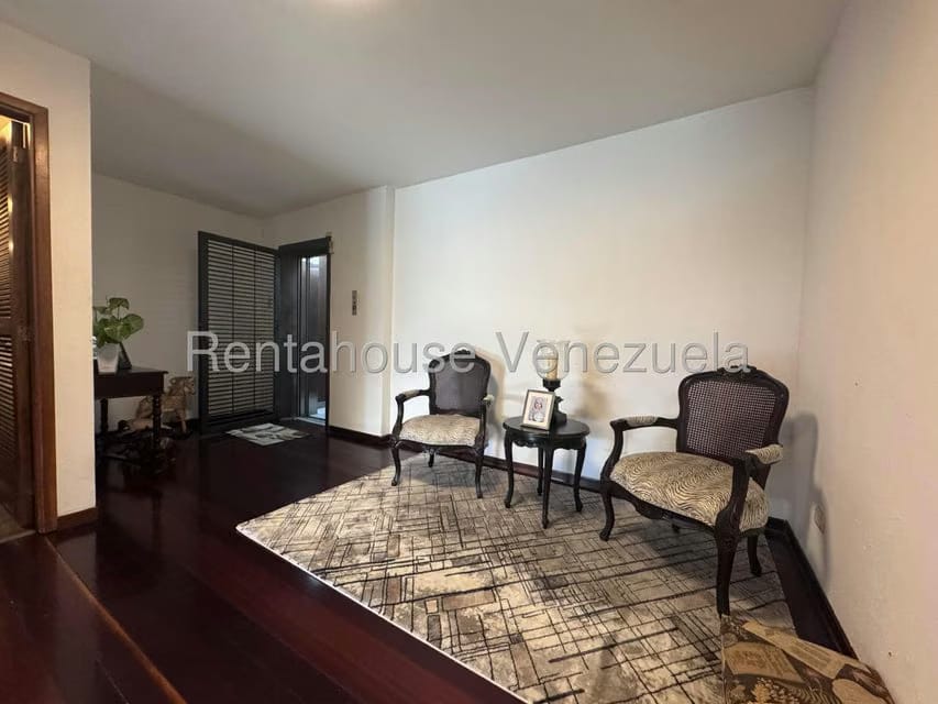 Apartamento (1 Nivel) en Venta en La Tahona, Distrito Metropolitano - 4