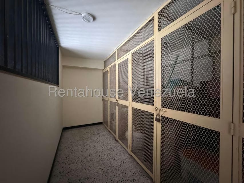 Apartamento (1 Nivel) en Venta en La Tahona, Distrito Metropolitano - 35