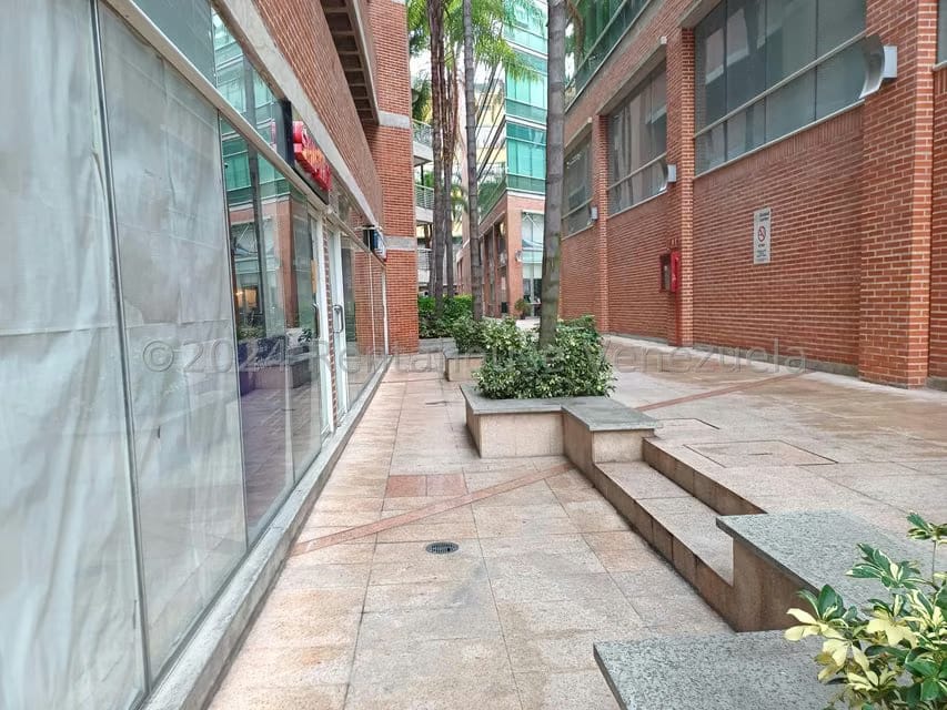 Comercial (Local Comercial) en Alquiler en Boleita Norte, Distrito Metropolitano - 3