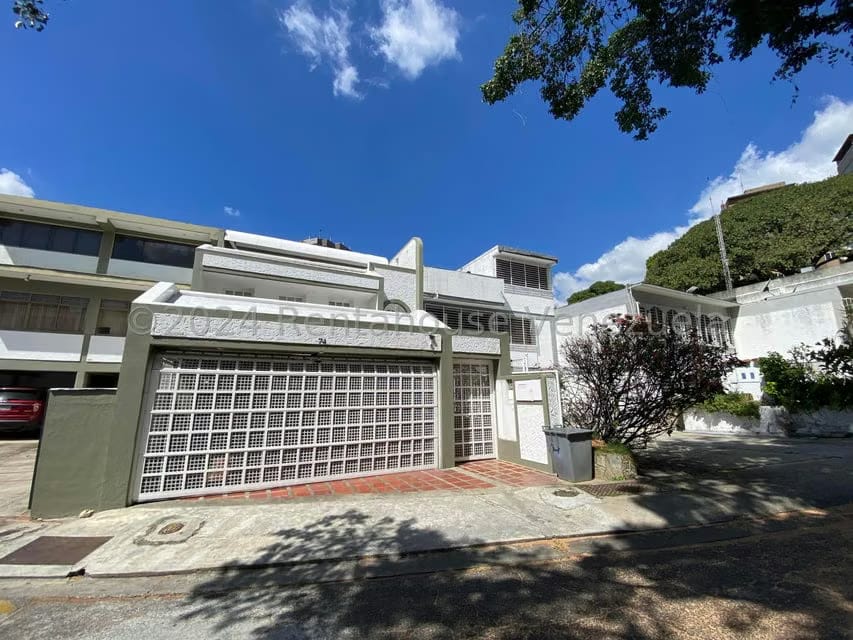 Casa (Multipes Niveles) en Venta en San Bernardino, Distrito Metropolitano