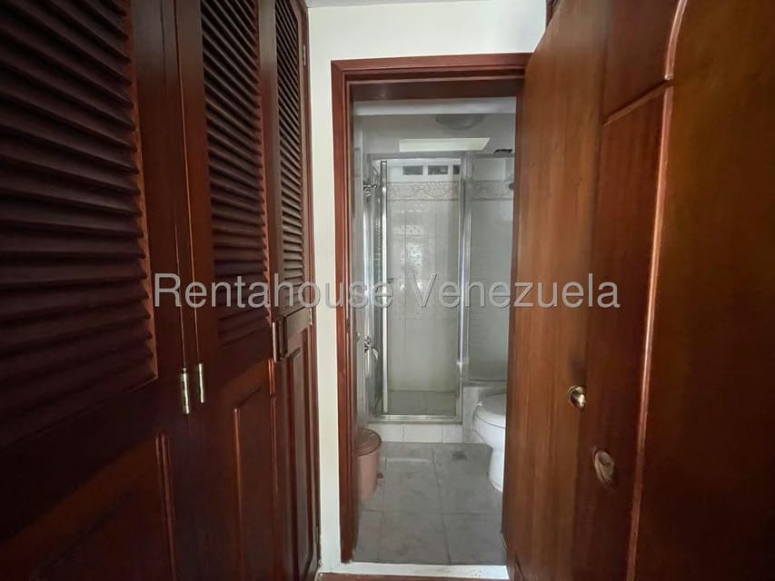 Casa (Multipes Niveles) en Venta en San Bernardino, Distrito Metropolitano - 17