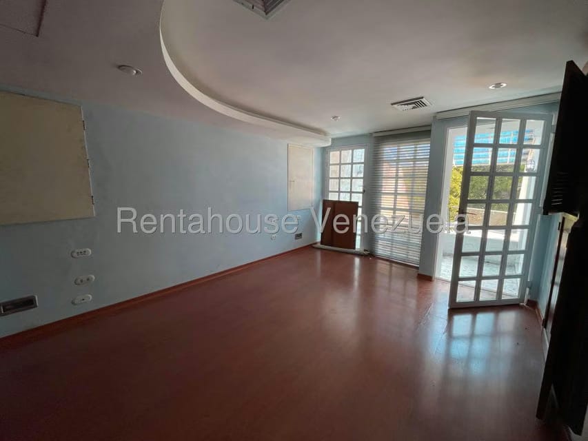 Casa (Multipes Niveles) en Venta en San Bernardino, Distrito Metropolitano - 21