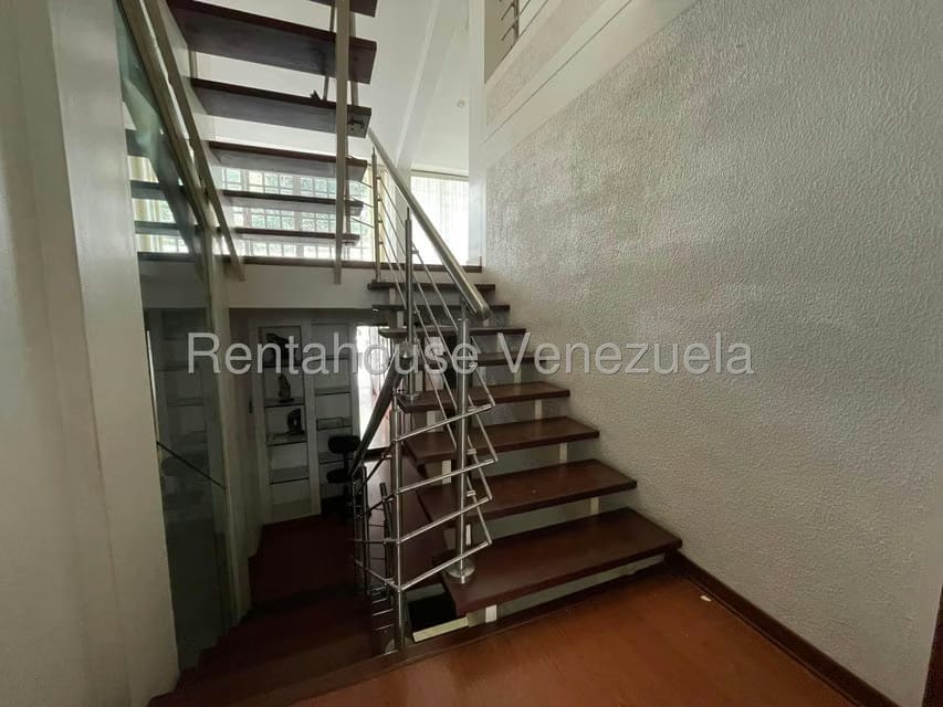 Casa (Multipes Niveles) en Venta en San Bernardino, Distrito Metropolitano - 28