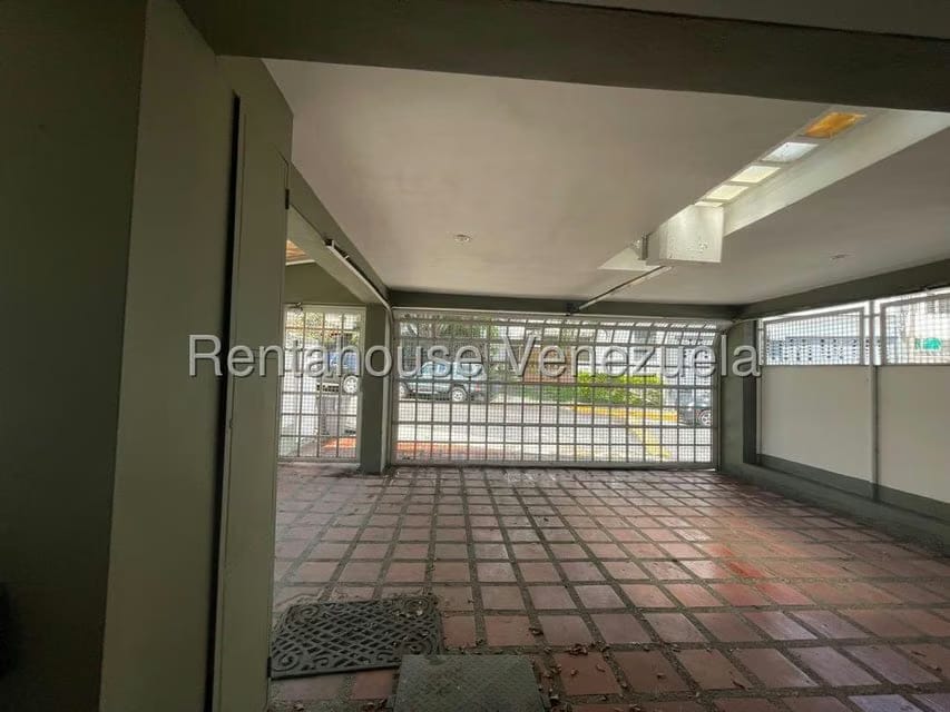 Casa (Multipes Niveles) en Venta en San Bernardino, Distrito Metropolitano - 33