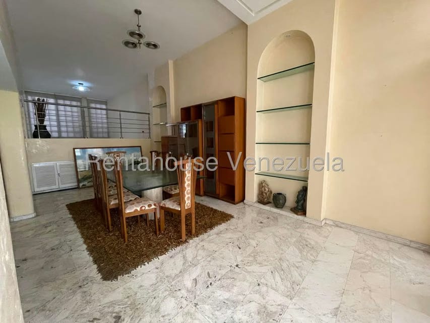 Casa (Multipes Niveles) en Venta en San Bernardino, Distrito Metropolitano - 5