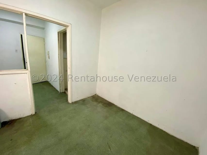 Comercial (Oficina) en Alquiler en Centro, Lara - 3