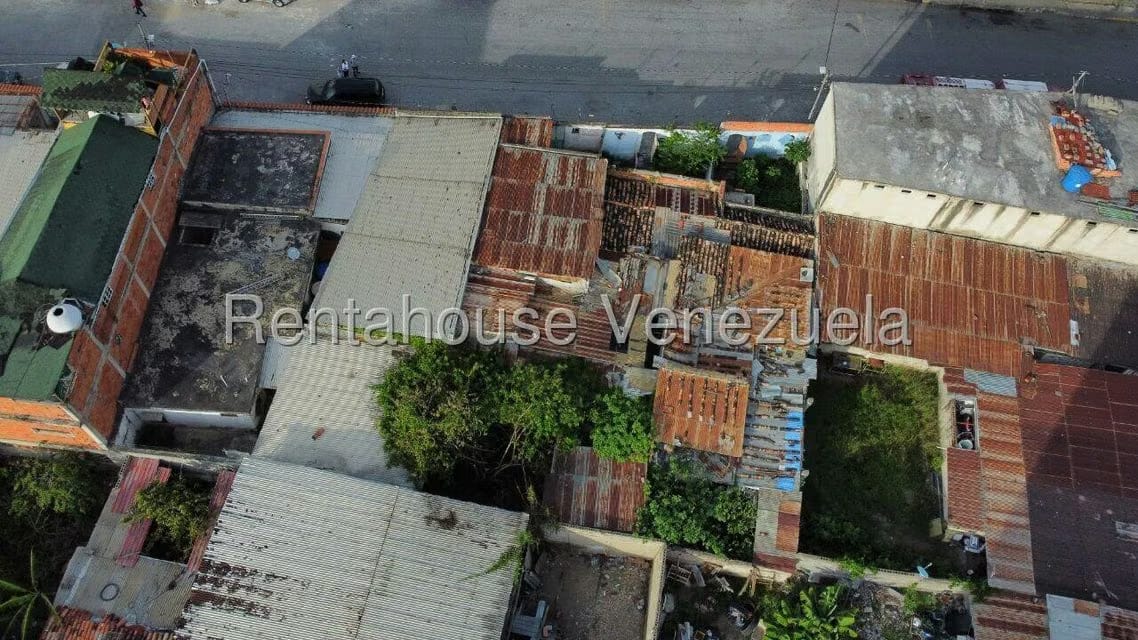 Terreno (Comercial) en Venta en Centro, Lara - 14