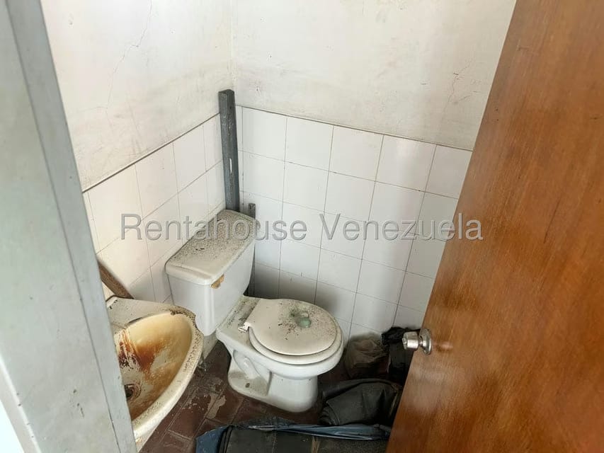 Comercial (Local Comercial) en Venta en La Costanera, Miranda - 9