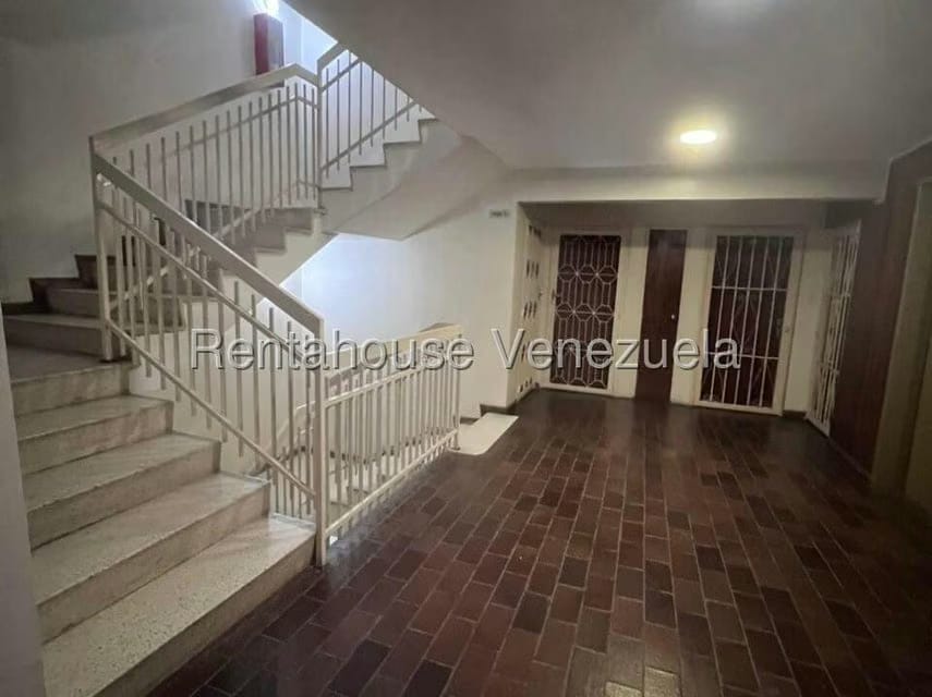 Apartamento (1 Nivel) en Alquiler en Santa Fe Norte, Distrito Metropolitano - 11