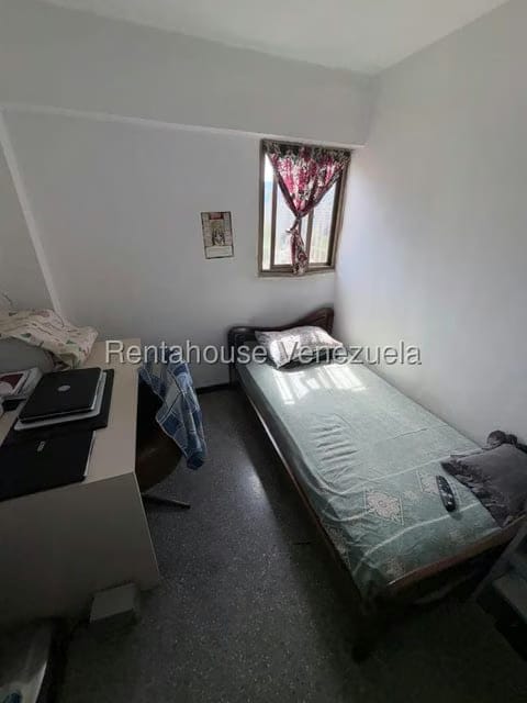Apartamento (1 Nivel) en Venta en Caricuao, Distrito Metropolitano - 16