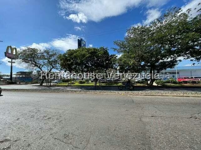 Terreno (Comercial) en Venta en Sector Bobare, Falcon - 12