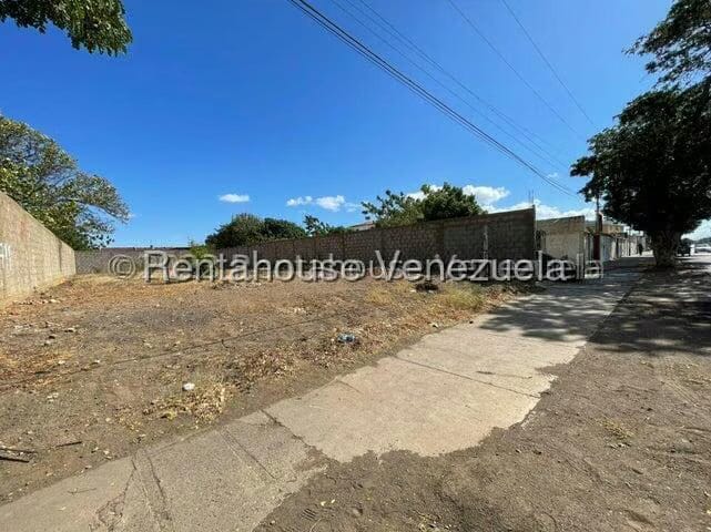 Terreno (Comercial) en Venta en Sector Bobare, Falcon - 3