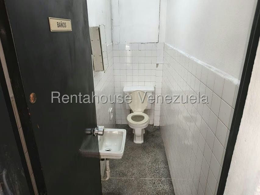 Comercial (Local Comercial) en Alquiler en Boleita Norte, Distrito Metropolitano - 8