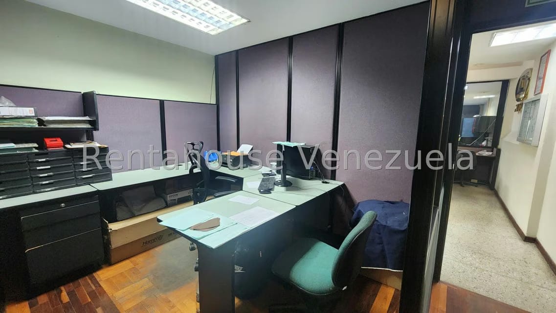 Comercial (Oficina) en Venta en Catia, Distrito Metropolitano - 4