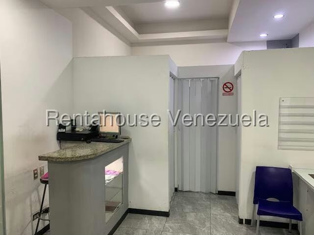 Comercial (Local Comercial) en Venta en Manzanares, Distrito Metropolitano - 4
