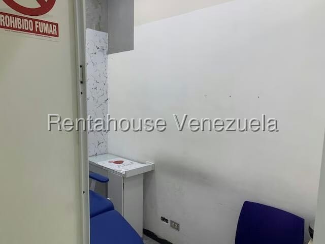 Comercial (Local Comercial) en Venta en Manzanares, Distrito Metropolitano - 6