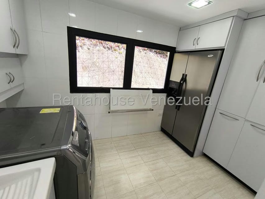 Apartamento (Duplex) en Venta en Lomas de La Lagunita, Distrito Metropolitano - 25