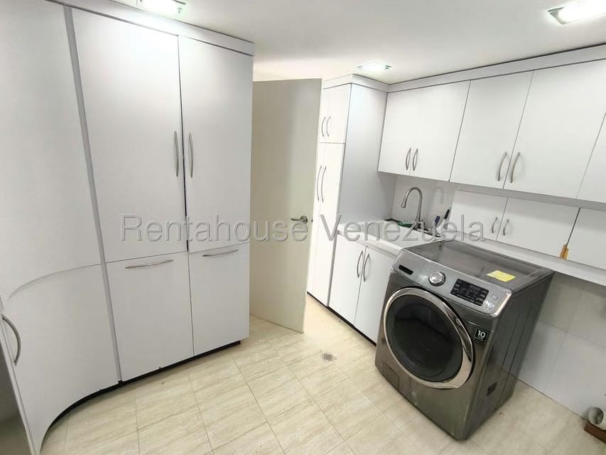 Apartamento (Duplex) en Venta en Lomas de La Lagunita, Distrito Metropolitano - 26