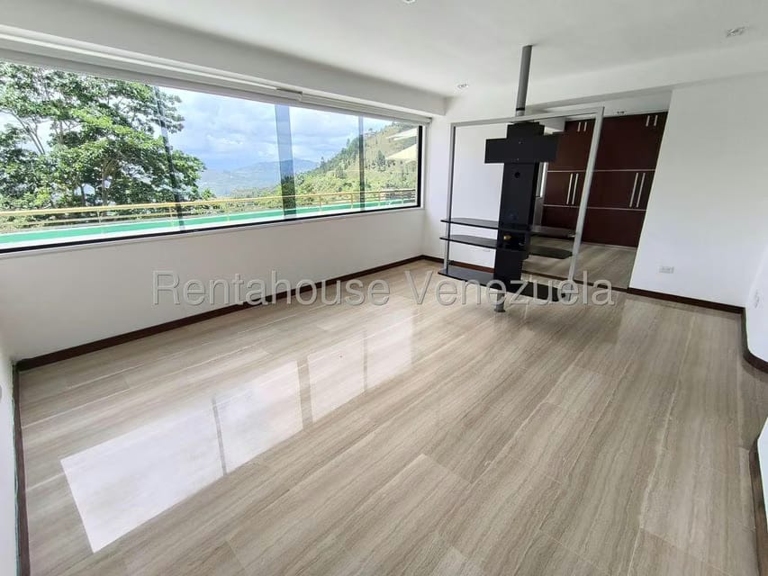 Apartamento (Duplex) en Venta en Lomas de La Lagunita, Distrito Metropolitano - 29
