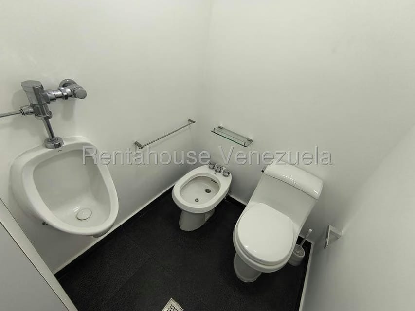 Apartamento (Duplex) en Venta en Lomas de La Lagunita, Distrito Metropolitano - 37
