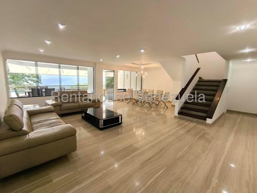 Apartamento (Duplex) en Venta en Lomas de La Lagunita, Distrito Metropolitano - 5