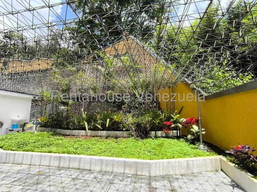 Apartamento (Duplex) en Venta en Lomas de La Lagunita, Distrito Metropolitano - 48