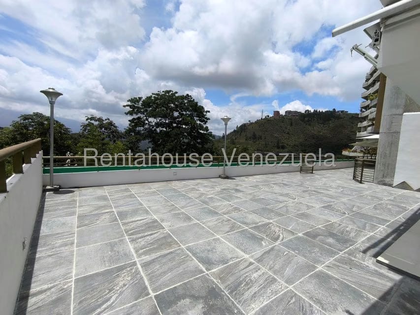 Apartamento (Duplex) en Venta en Lomas de La Lagunita, Distrito Metropolitano - 52
