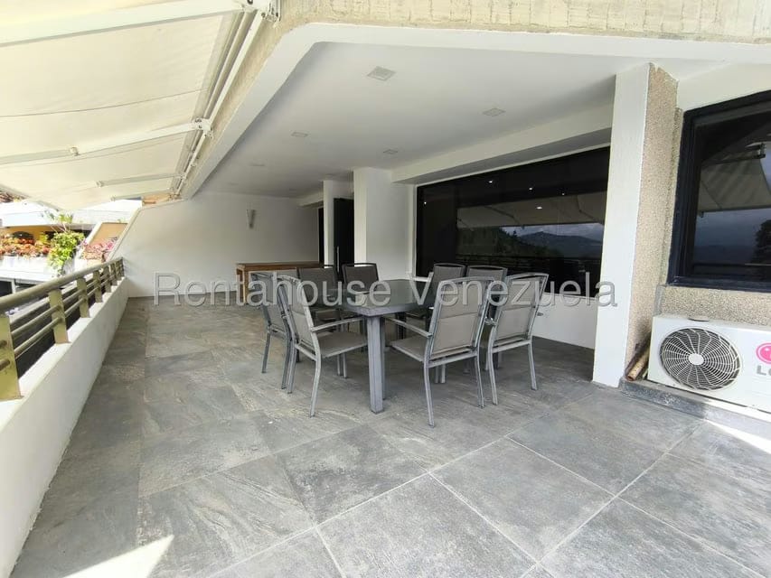 Apartamento (Duplex) en Venta en Lomas de La Lagunita, Distrito Metropolitano - 55