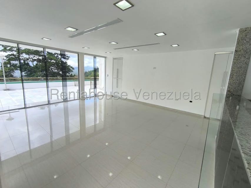 Apartamento (Duplex) en Venta en Lomas de La Lagunita, Distrito Metropolitano - 59