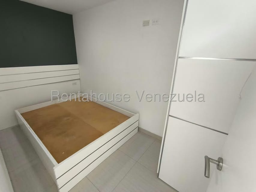 Apartamento (Duplex) en Venta en Lomas de La Lagunita, Distrito Metropolitano - 63