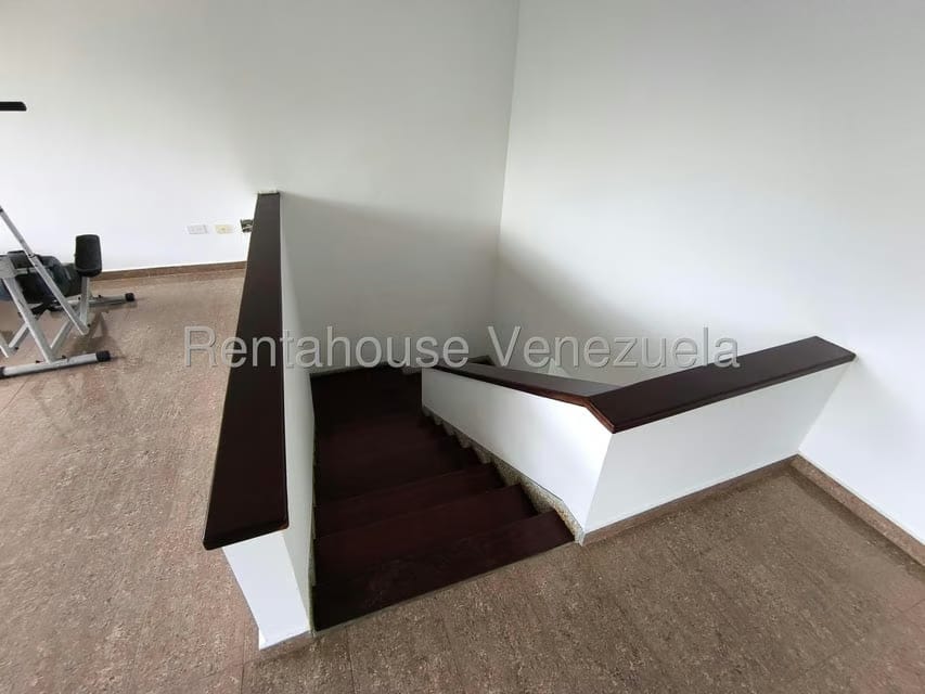 Apartamento (Duplex) en Venta en Lomas de La Lagunita, Distrito Metropolitano - 64