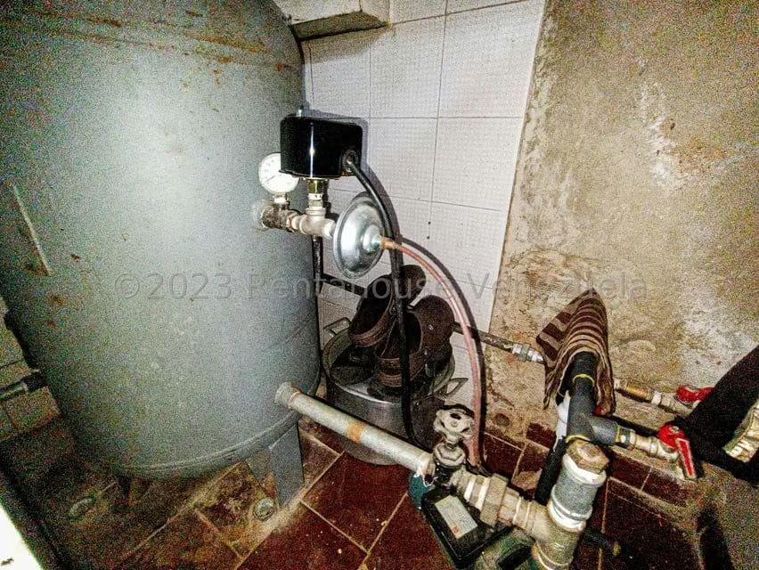 Casa (1 Nivel) en Venta en Pan de Azucar, Miranda - 35